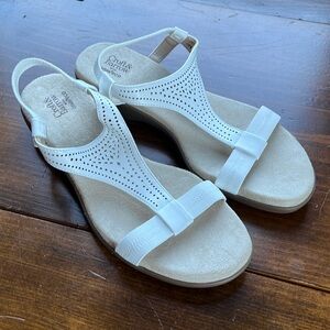 Croft & Barrow White Sandals - Size 10
